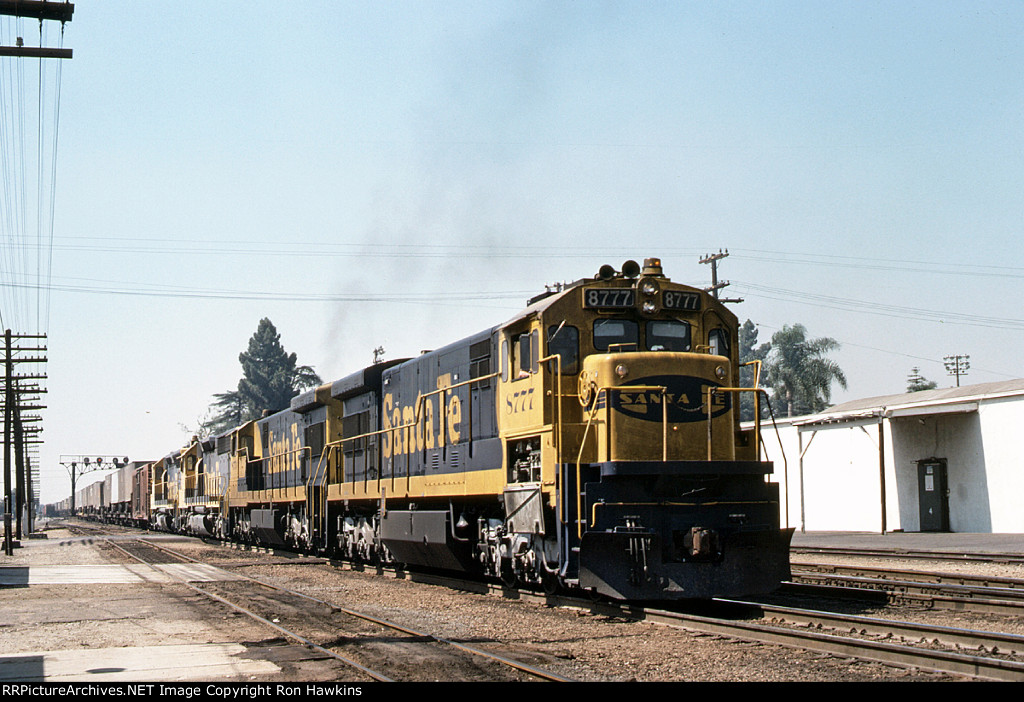 ATSF 8777